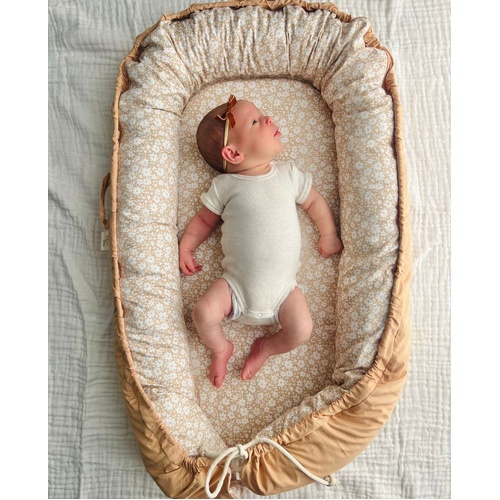 Mini & Me Baby Lounger Bethany